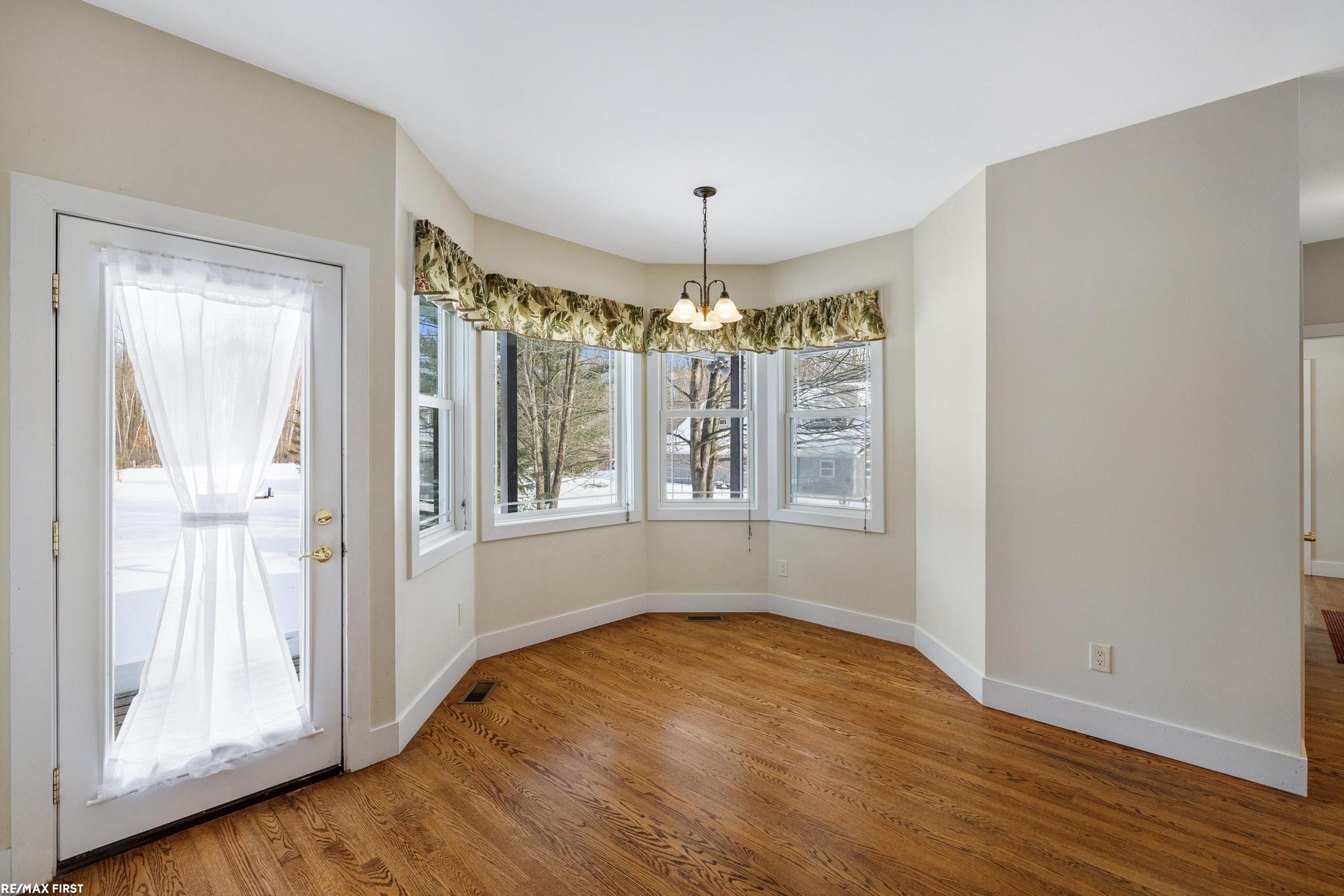 6776 Ravenswood Road Smiths Creek, MI 48074 - Photo 16 of 61