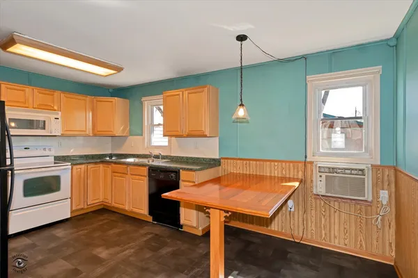 $164,900 | 3478 North 17240E Road, Momence, IL 60954