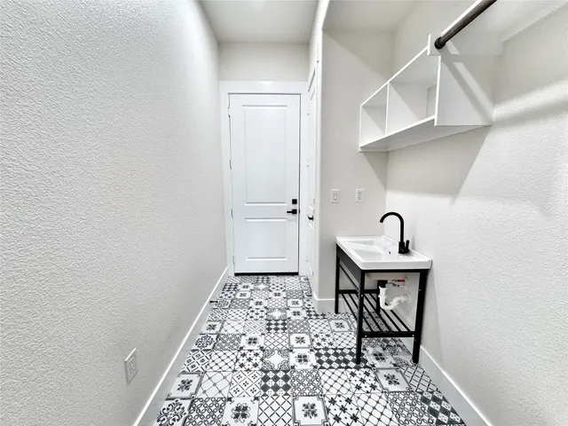 $474,900 | 3039 Road 66124, Dayton, TX 77535