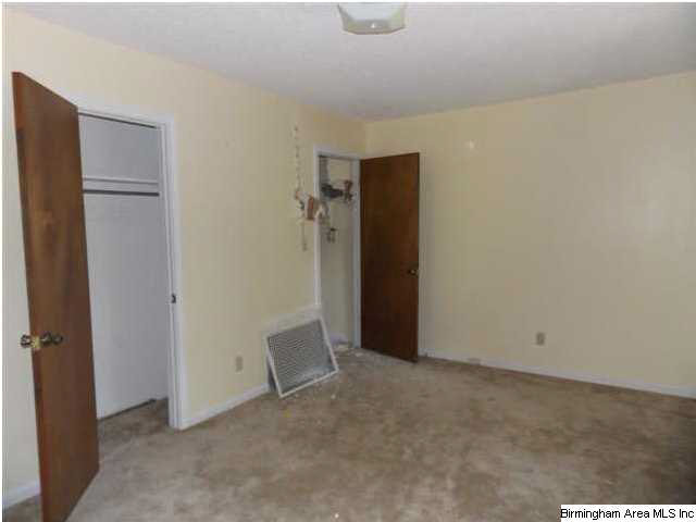 36 Cove Access Road Talladega, AL 35160 - Photo 4 of 5