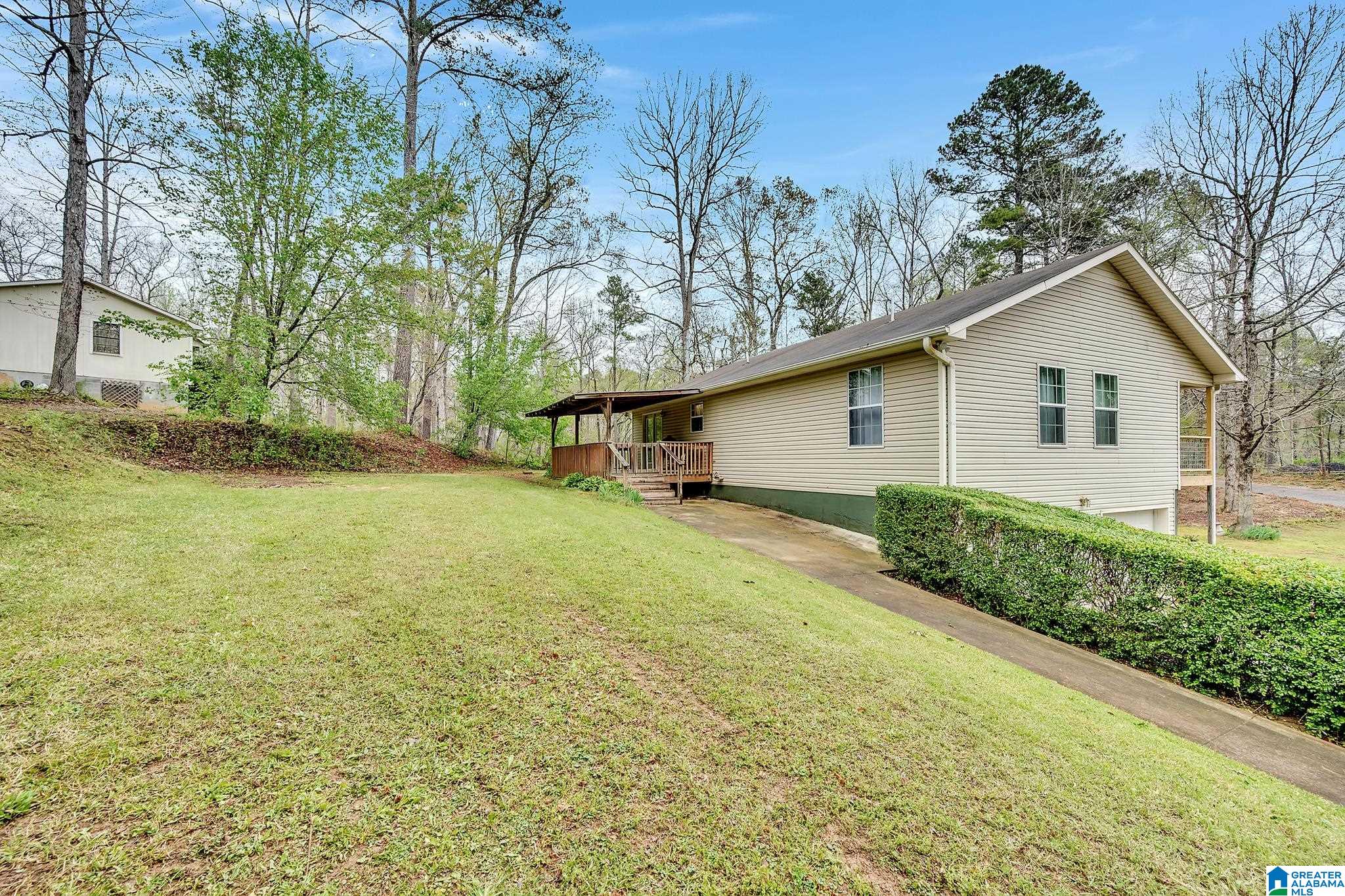 1435 Mountain Lake Road Warrior, AL 35180 - Photo 24 of 32