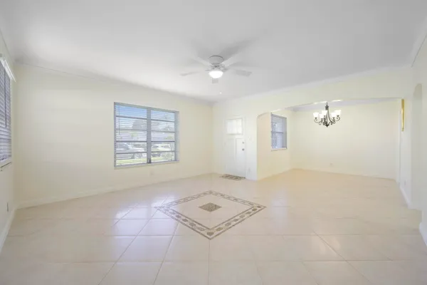 $2,600 | 1706 Dewey Street, Hollywood, FL 33020