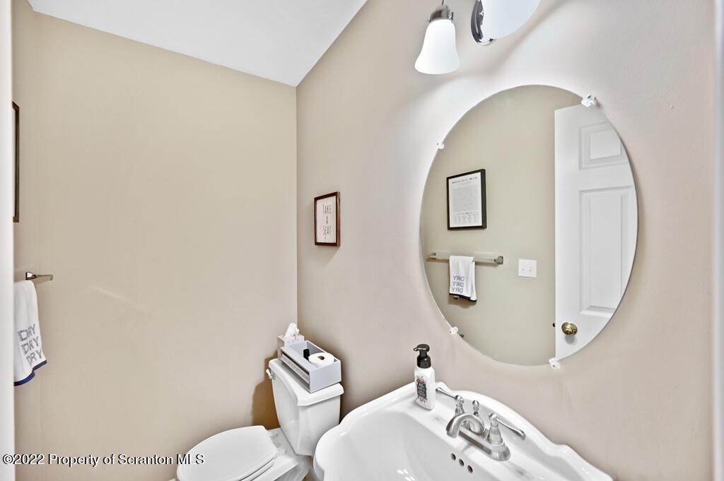 38 Waterford Road Clarks Summit, PA 18411 - Photo 17 of 31 Gallery Image 17