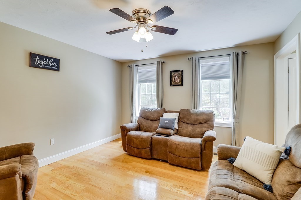 71 Ring Road Kingston, MA 02364 - Photo 11 of 29 Gallery Image 11