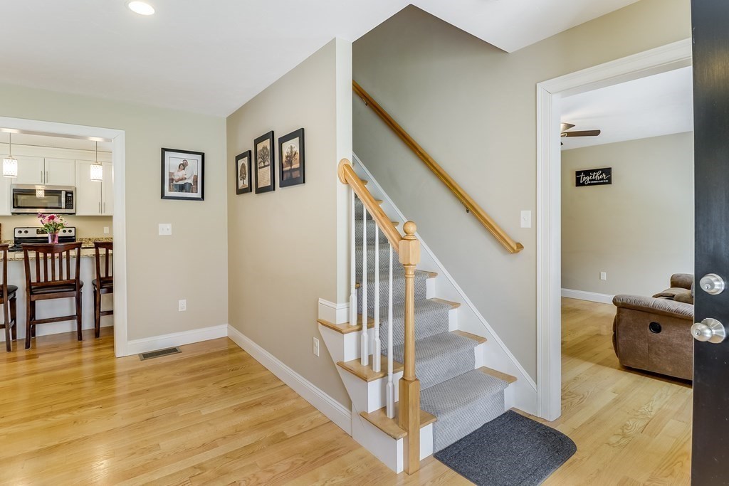 71 Ring Road Kingston, MA 02364 - Photo 12 of 29 Gallery Image 12