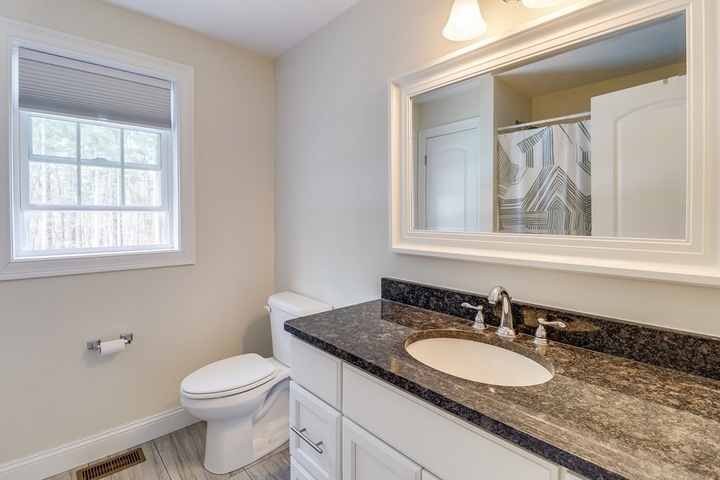 71 Ring Road Kingston, MA 02364 - Photo 20 of 29 Gallery Image 20