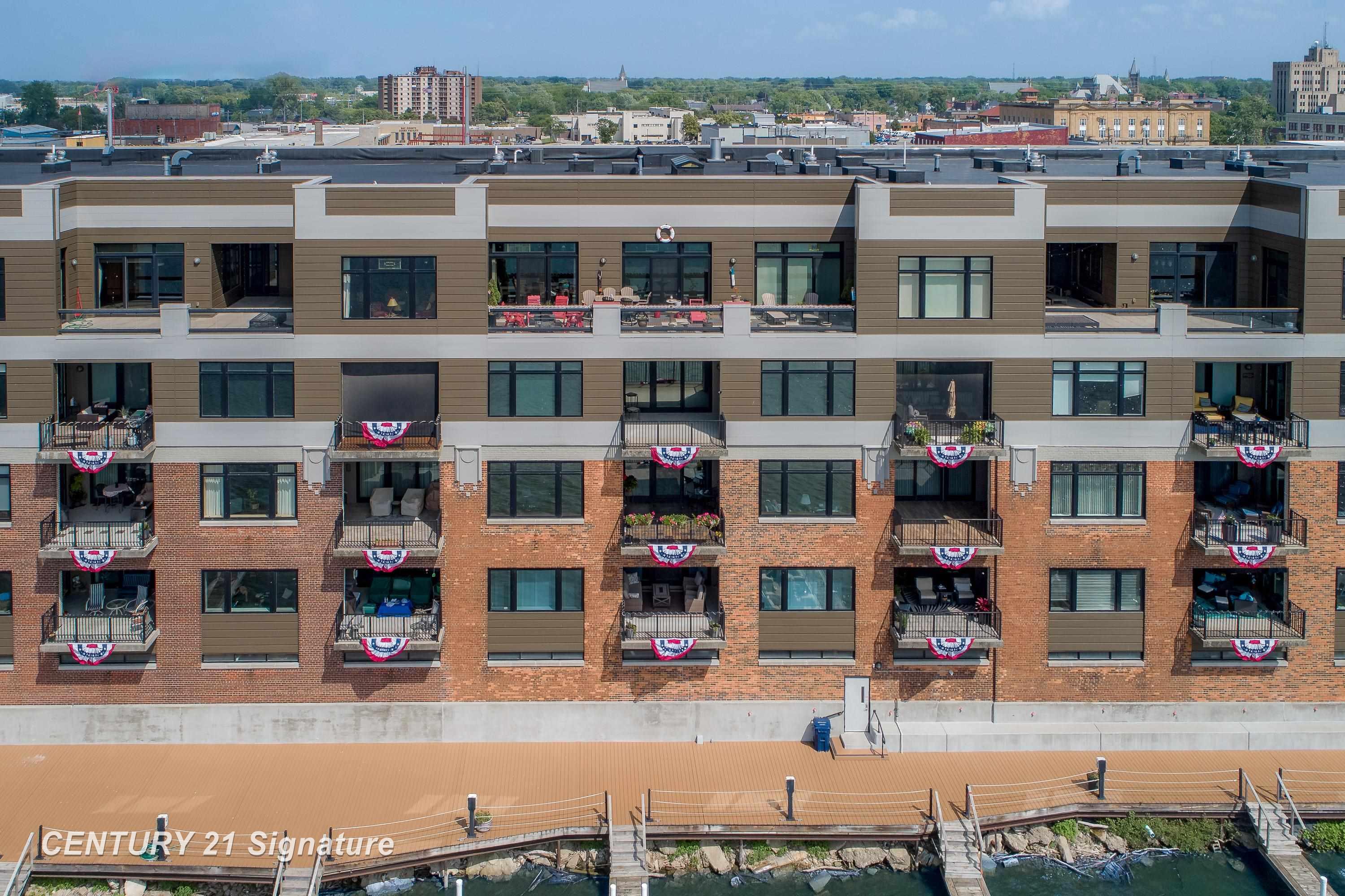 1111 North Water Street Bay City, MI 48708 - Photo 57 of 71 50213767-a8829a5d-19cc-4a7d-b88c-e4892eda64b3.JPG