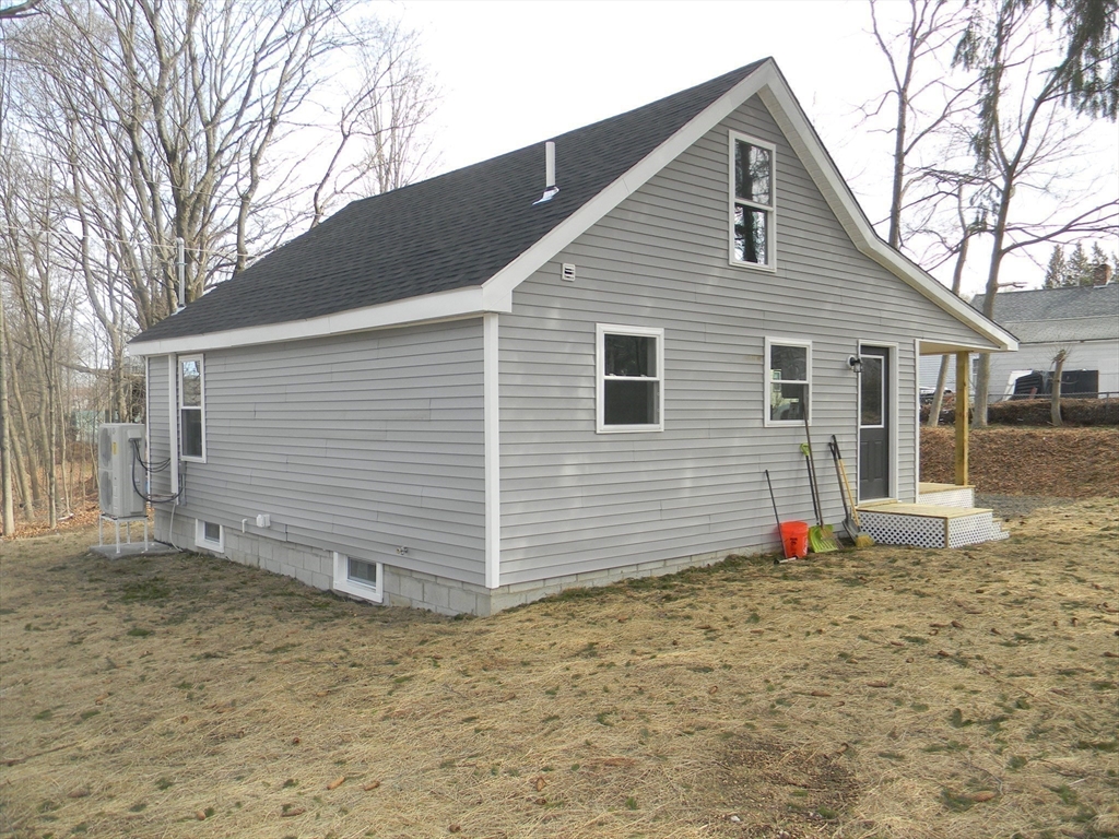 15 McCarthy Lane Orange, MA 01364 - Photo 24 of 32