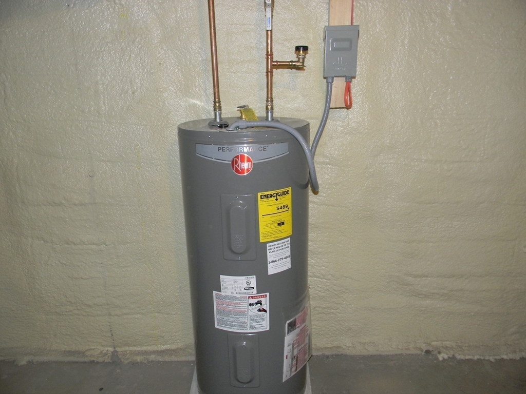 15 McCarthy Lane Orange, MA 01364 - Photo 30 of 32