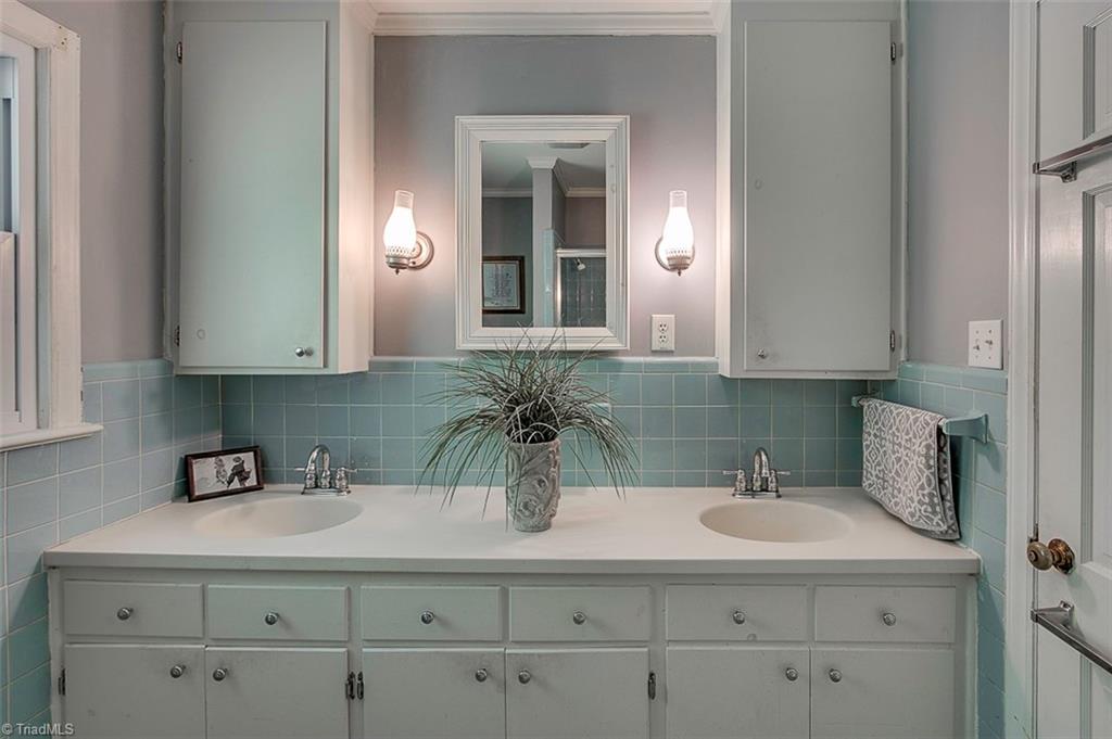810 Kildare Road Asheboro, NC 27203 - Photo 20 of 21 Gallery Image 20