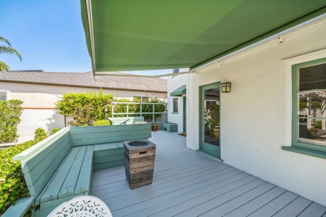 a outdoor view with a sitting space