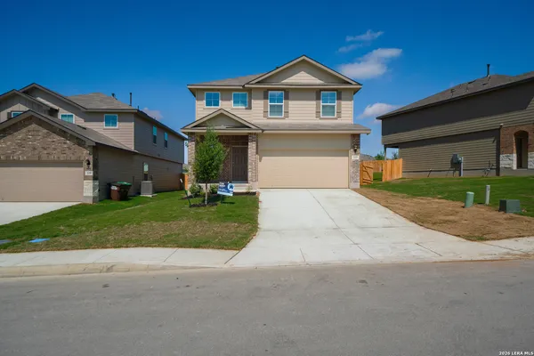 $2,600 | 227 American Robin Way, San Antonio, TX 78253