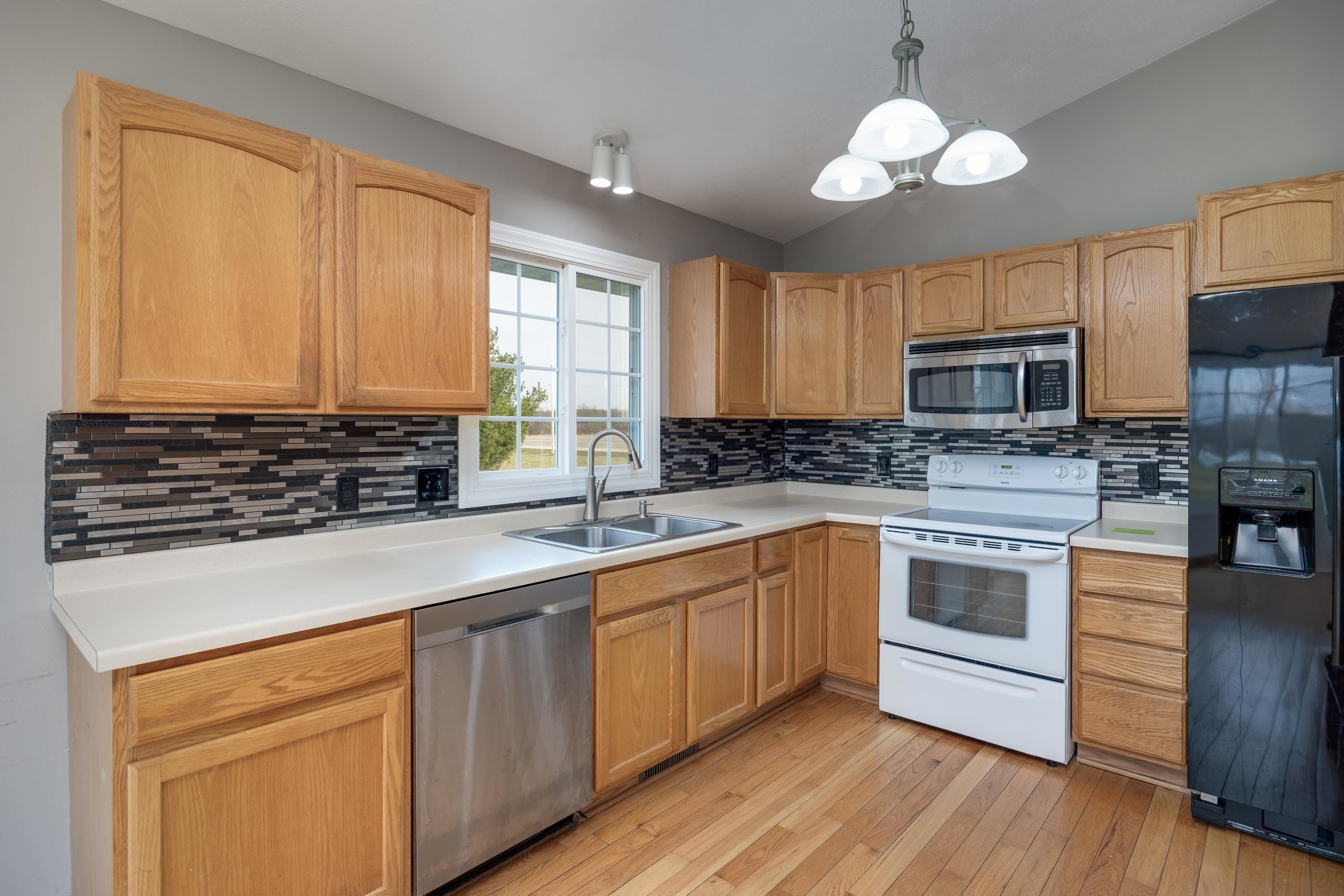 N6563 English Settlement Road Albany, WI 53502 - Photo 16 of 35