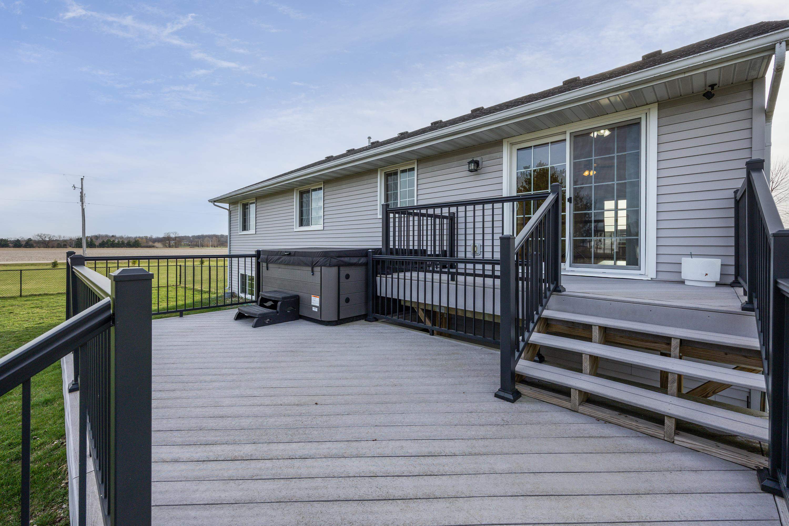 N6563 English Settlement Road Albany, WI 53502 - Photo 4 of 35