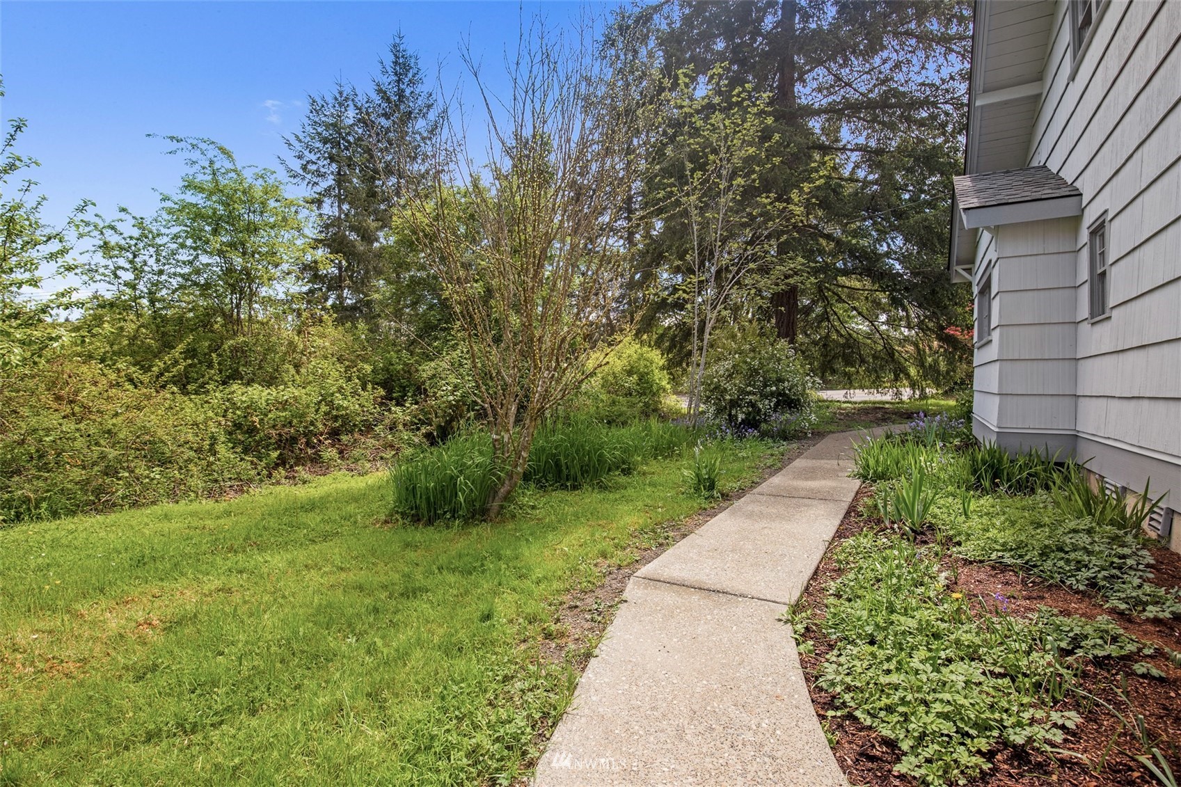 17305 Hall Road Northwest Vaughn, WA 98394 - Photo 23 of 30 a view of a garden