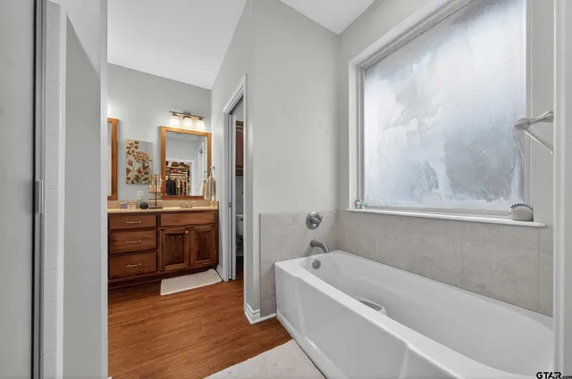 $325,000 | 10786 Westhaven Circle, Flint, TX 75762