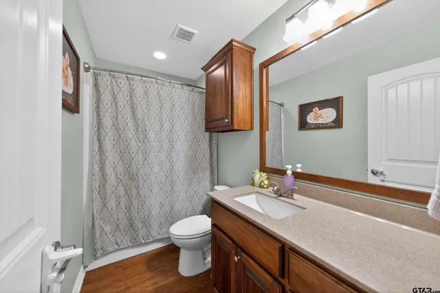 $325,000 | 10786 Westhaven Circle, Flint, TX 75762