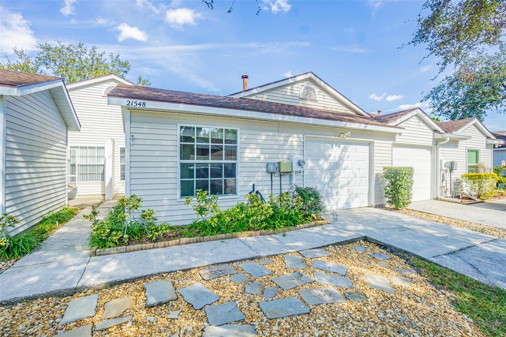 21548 Clubside Loop Lutz, FL 33549 - Photo 1 of 1 21548 Clubside Loop, 3 bedrooms/2 bathrooms
