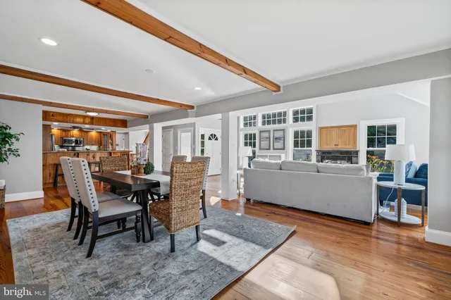 $999,900 | 15435 Potomac River Drive, Cobb Island, MD 20625