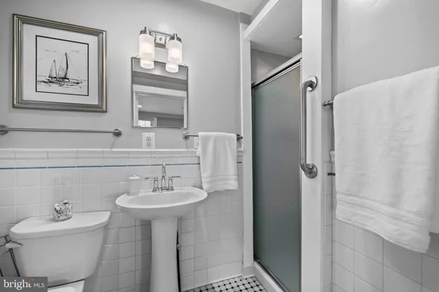 $999,900 | 15435 Potomac River Drive, Cobb Island, MD 20625