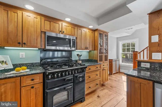 $999,900 | 15435 Potomac River Drive, Cobb Island, MD 20625