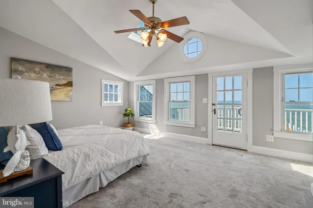 $999,900 | 15435 Potomac River Drive, Cobb Island, MD 20625