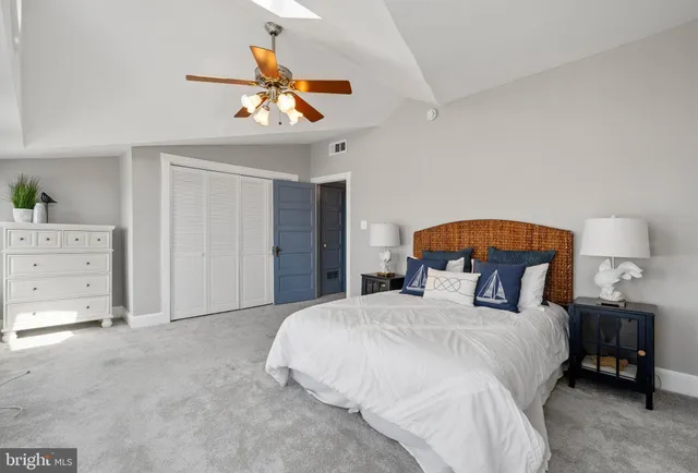 $999,900 | 15435 Potomac River Drive, Cobb Island, MD 20625