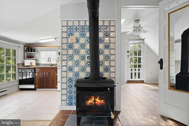 $999,900 | 15435 Potomac River Drive, Cobb Island, MD 20625