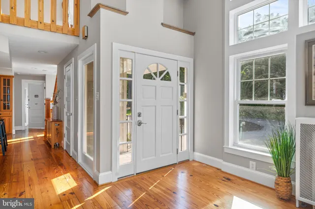 $999,900 | 15435 Potomac River Drive, Cobb Island, MD 20625