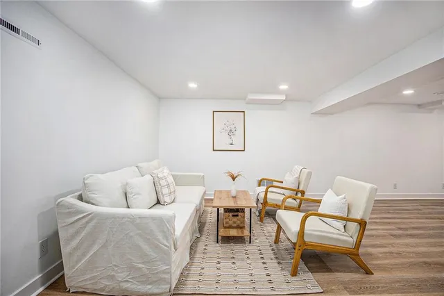 $739,000 | 9222 Belinder Road, Leawood, KS 66206