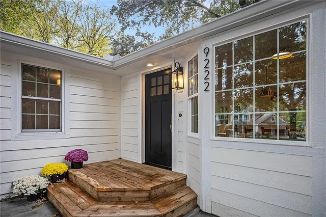 $739,000 | 9222 Belinder Road, Leawood, KS 66206