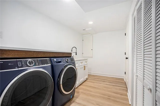 $739,000 | 9222 Belinder Road, Leawood, KS 66206