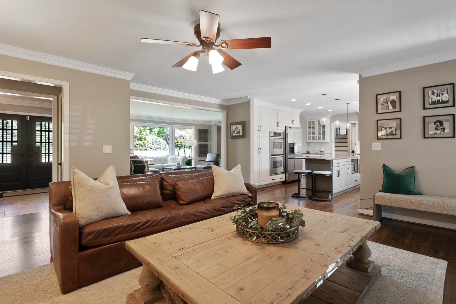 5939 Post Road Nashville, TN 37205 - Photo 16 of 49 a living room with furniture kitchen view and a table