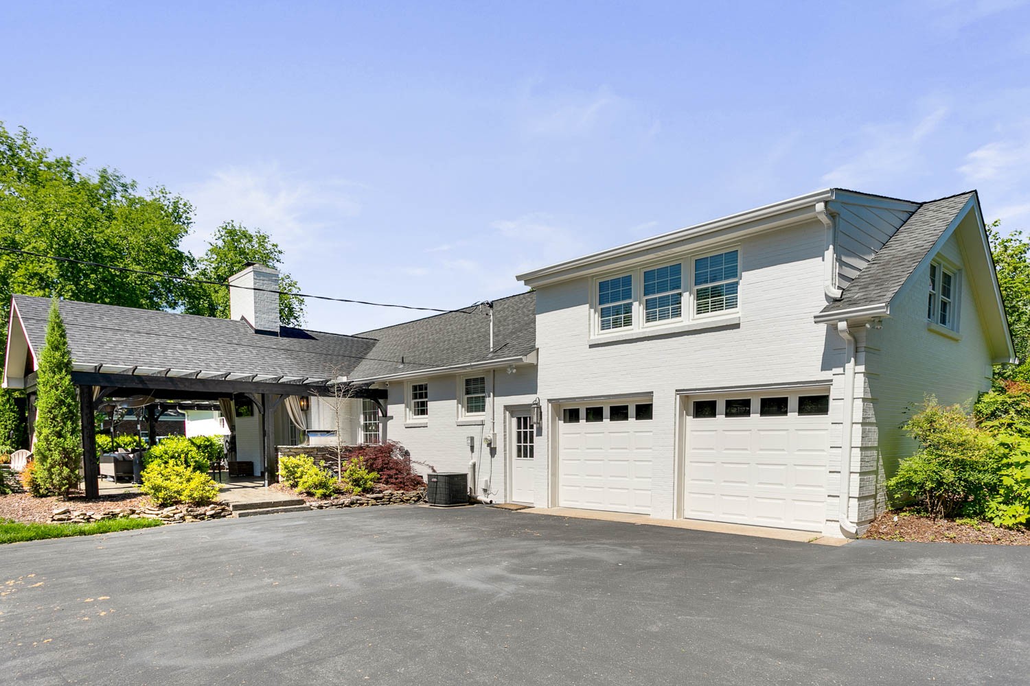 5939 Post Road Nashville, TN 37205 - Photo 42 of 49 a view of a house with a patio and a yard