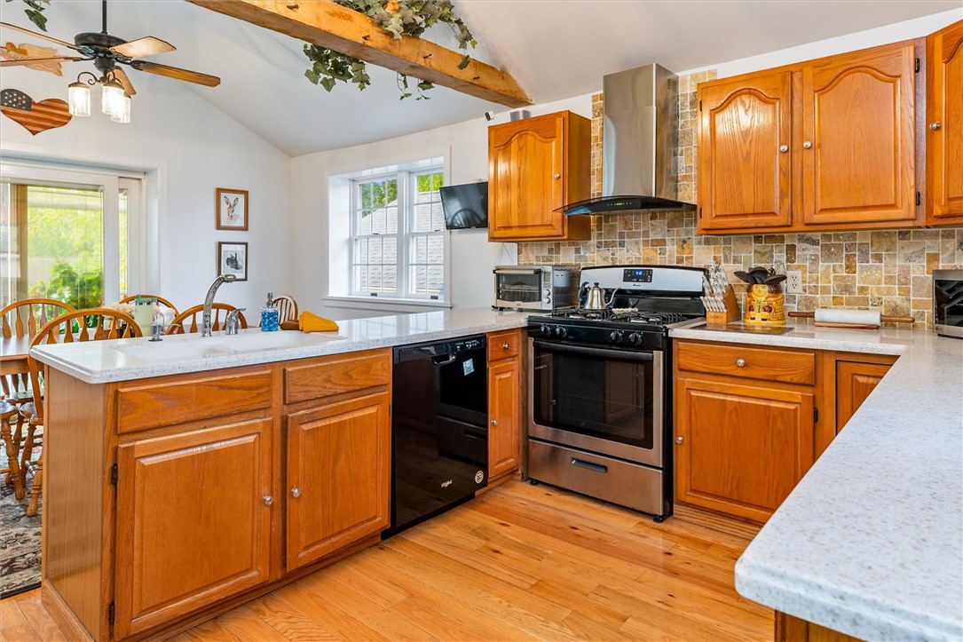 687 Pinnacle Road Rochester, NY 14623 - Photo 14 of 50