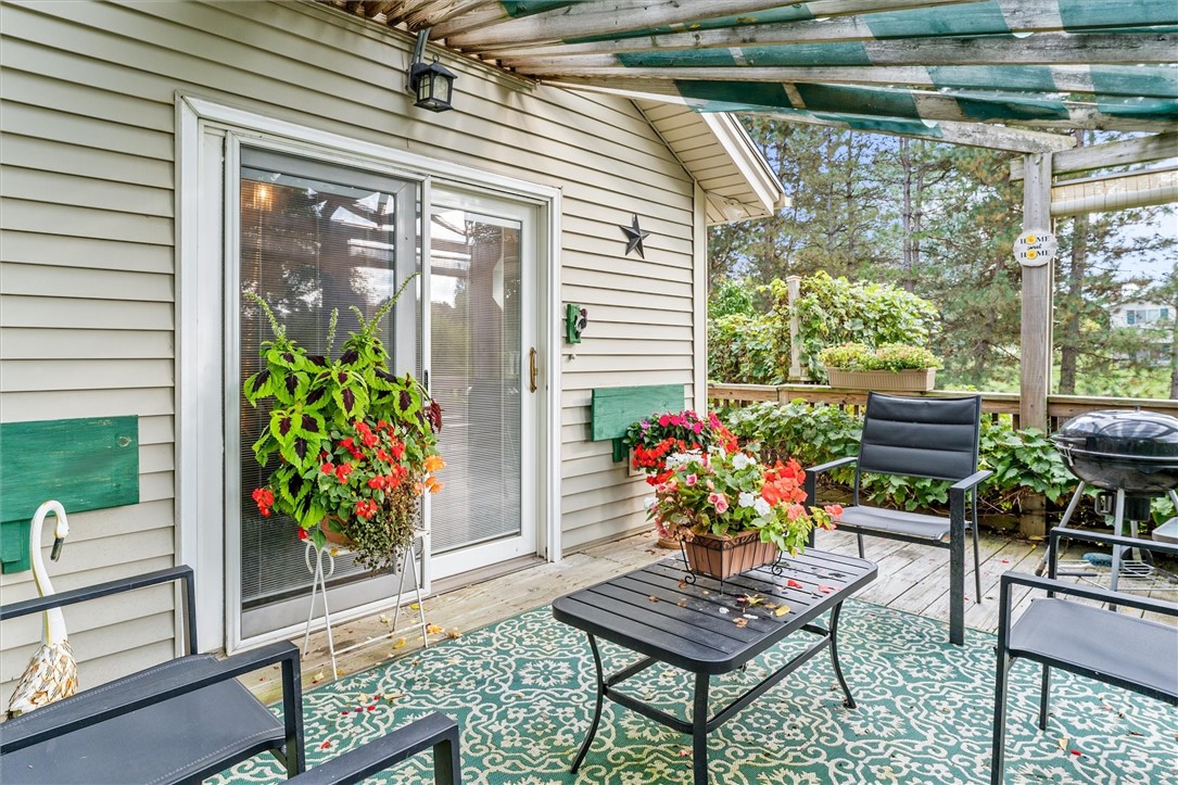 687 Pinnacle Road Rochester, NY 14623 - Photo 23 of 50