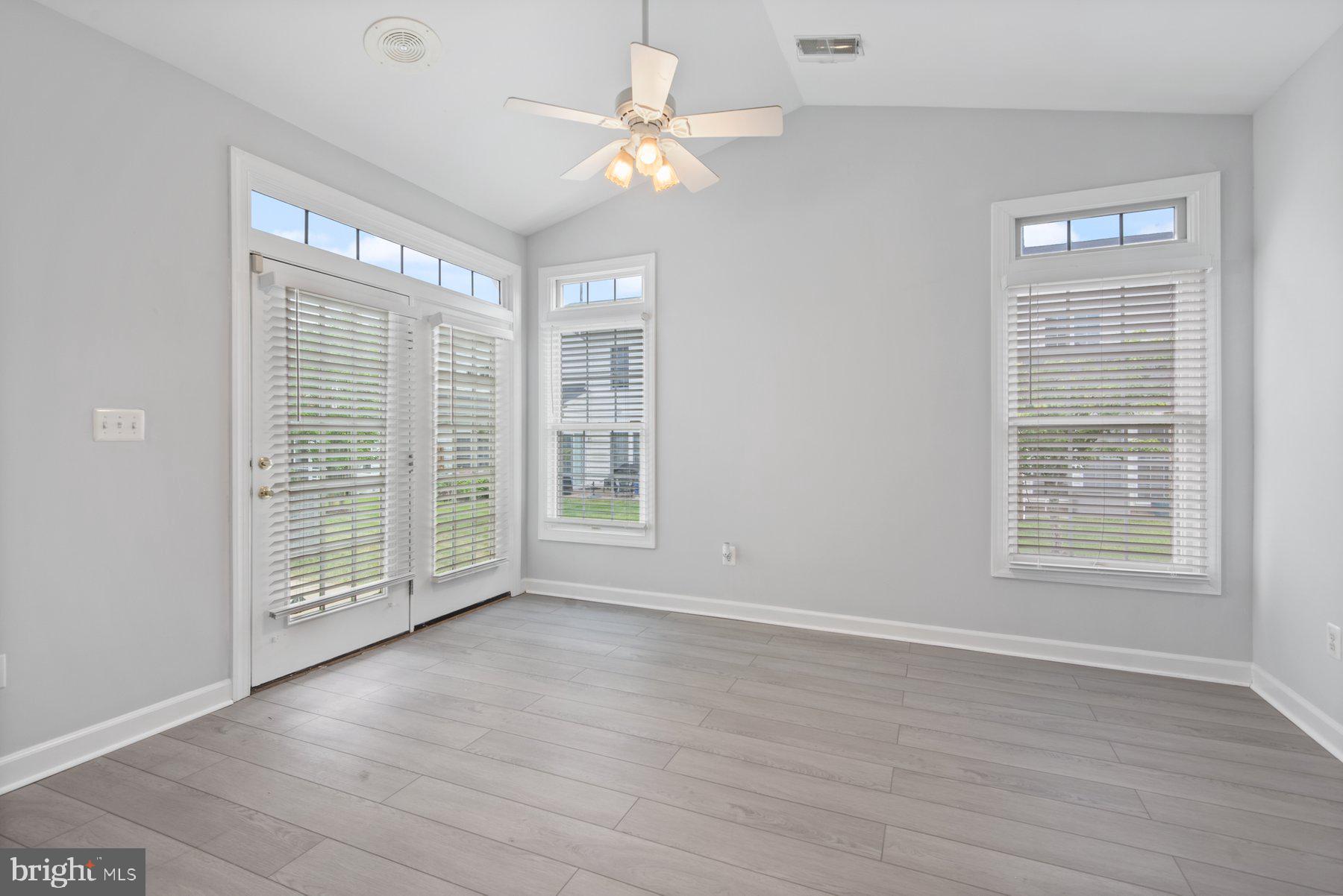 308 Colony Point Place Edgewater, MD 21037 - Photo 25 of 28 Rear Family Room