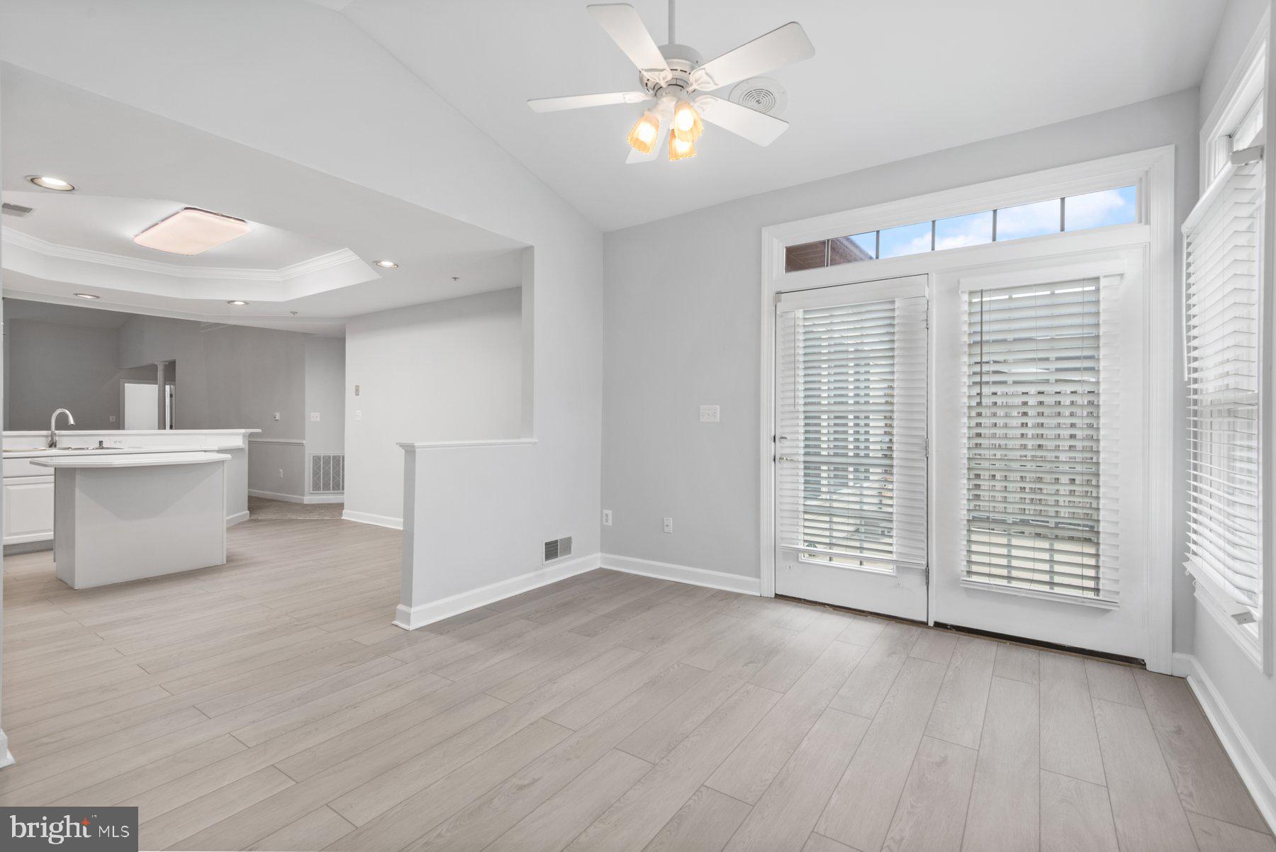 308 Colony Point Place Edgewater, MD 21037 - Photo 26 of 28 Rear Family Room