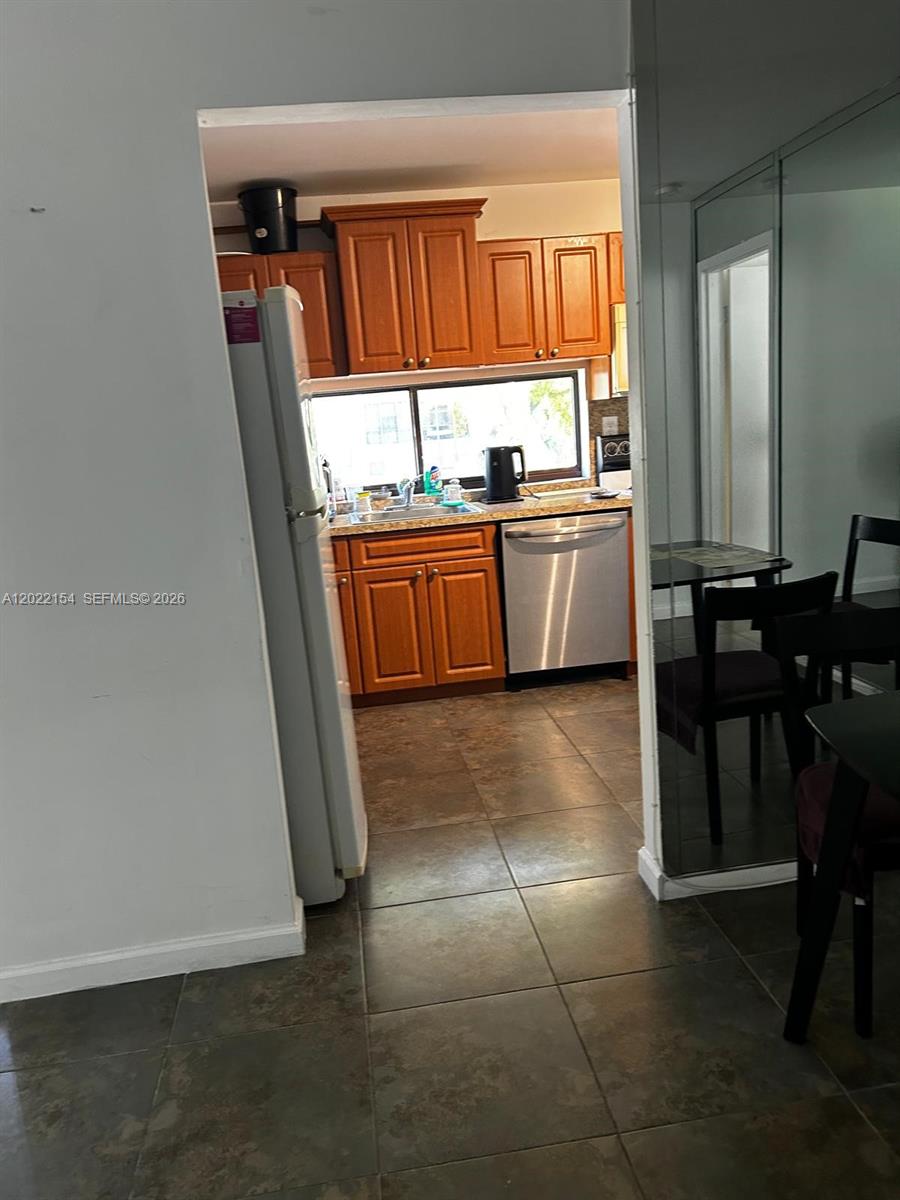 17021 North Bay Road, Unit 327 Sunny Isles Beach, FL 33160 - Photo 3 of 12