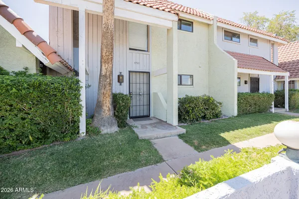 $1,895 | 4710 North 10th Place, Phoenix, AZ 85014
