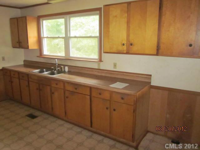 16250 Hopewell Church Road Midland, NC 28107 - Photo 5 of 8