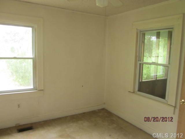 16250 Hopewell Church Road Midland, NC 28107 - Photo 7 of 8