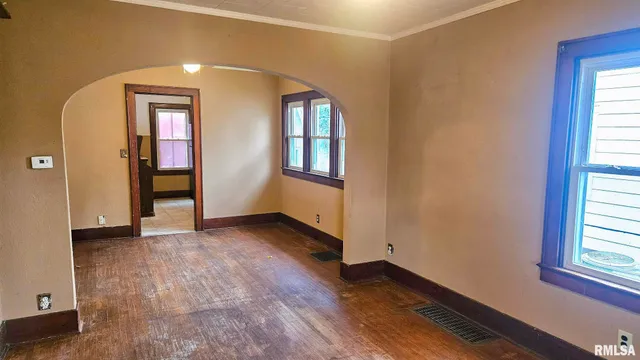 $62,000 | 649 Dean Court, Canton, IL 61520