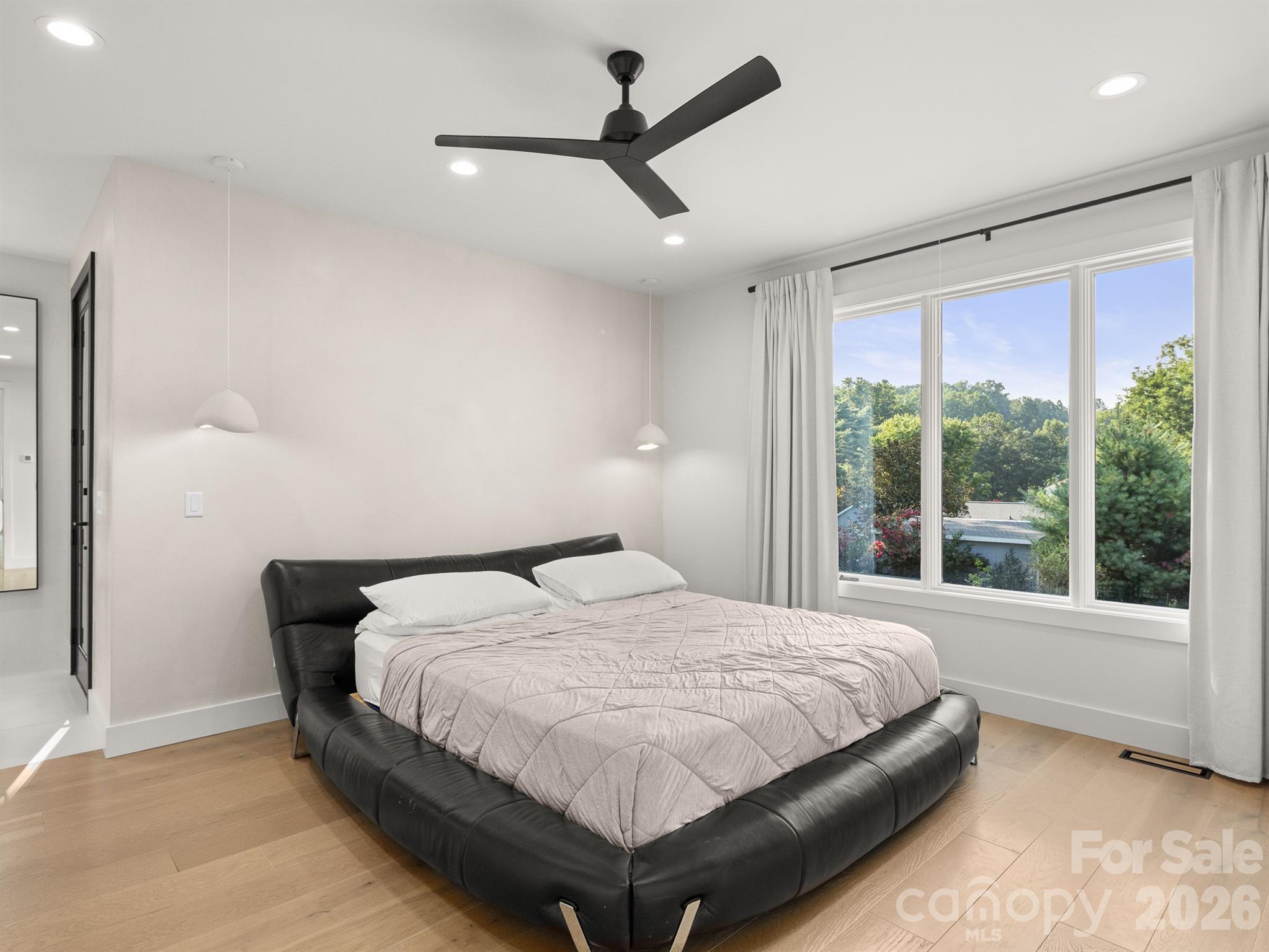 52 Klimovych Road Hendersonville, NC 28792 - Photo 20 of 48 Gallery Image 20