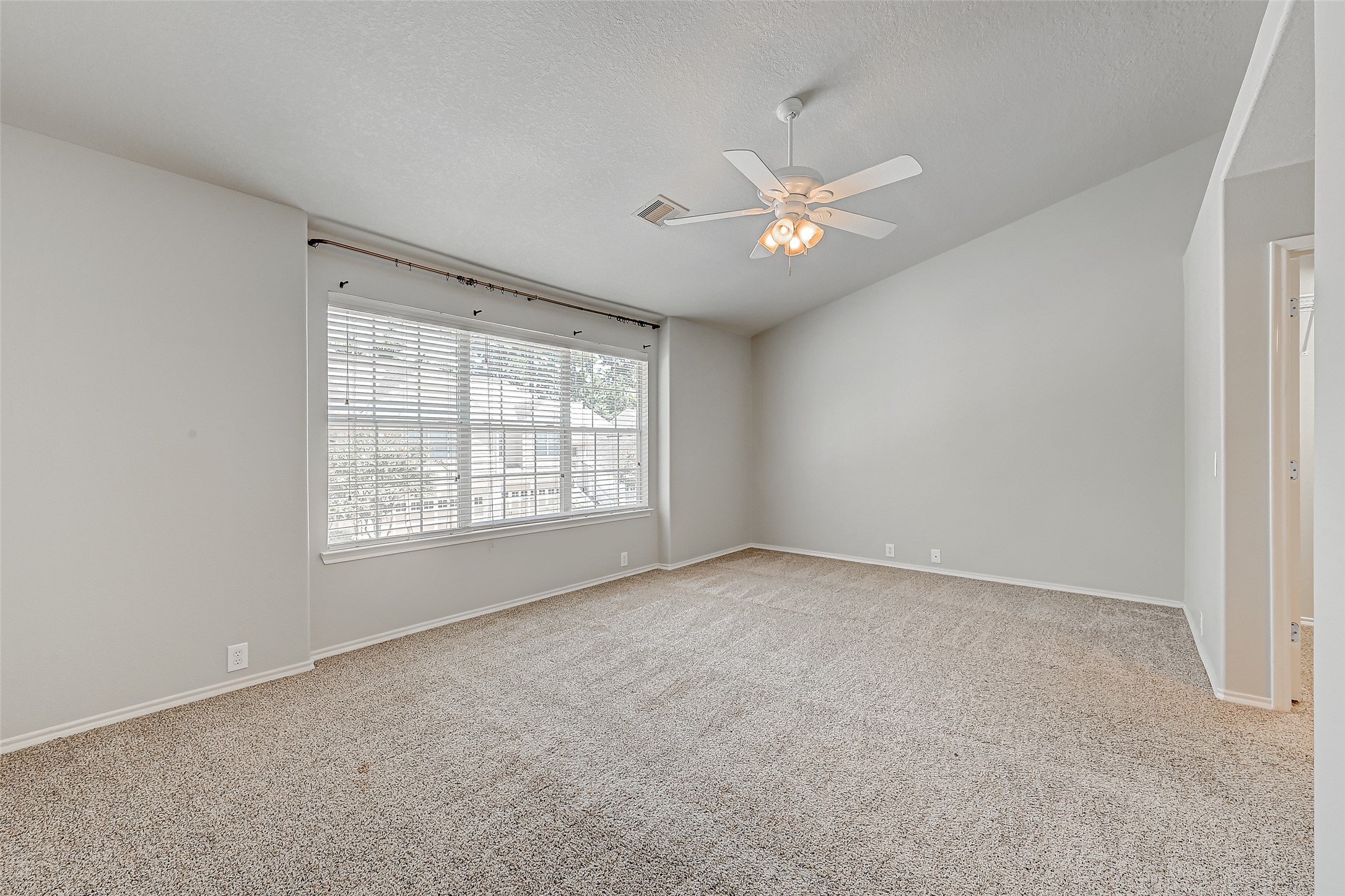 13600 Breton Ridge Street, Unit 32C Houston, TX 77070 - Photo 38 of 44
