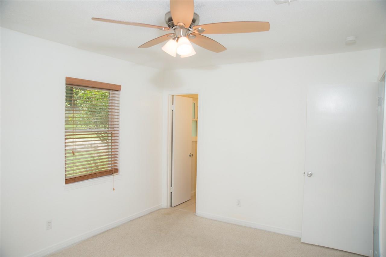 6590 Oakcrest Road Milton, FL 32570 - Photo 23 of 50 Gallery Image 23