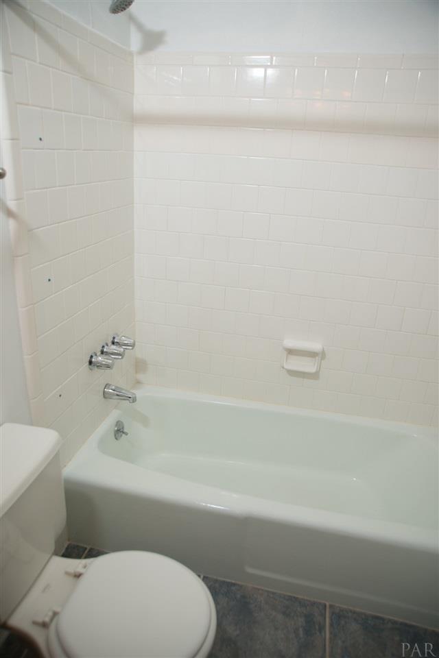 6590 Oakcrest Road Milton, FL 32570 - Photo 29 of 50 Gallery Image 29