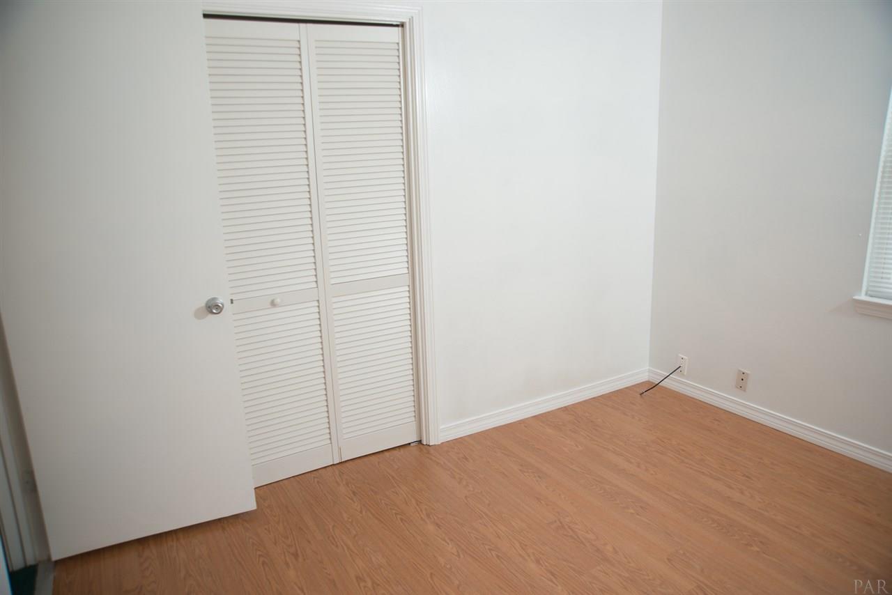 6590 Oakcrest Road Milton, FL 32570 - Photo 32 of 50 Gallery Image 32