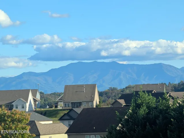 $499,900 | 1214 Rachel Street, Sevierville, TN 37876