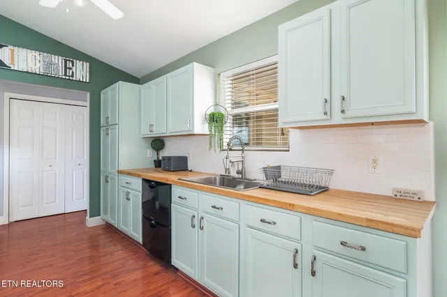 $499,900 | 1214 Rachel Street, Sevierville, TN 37876